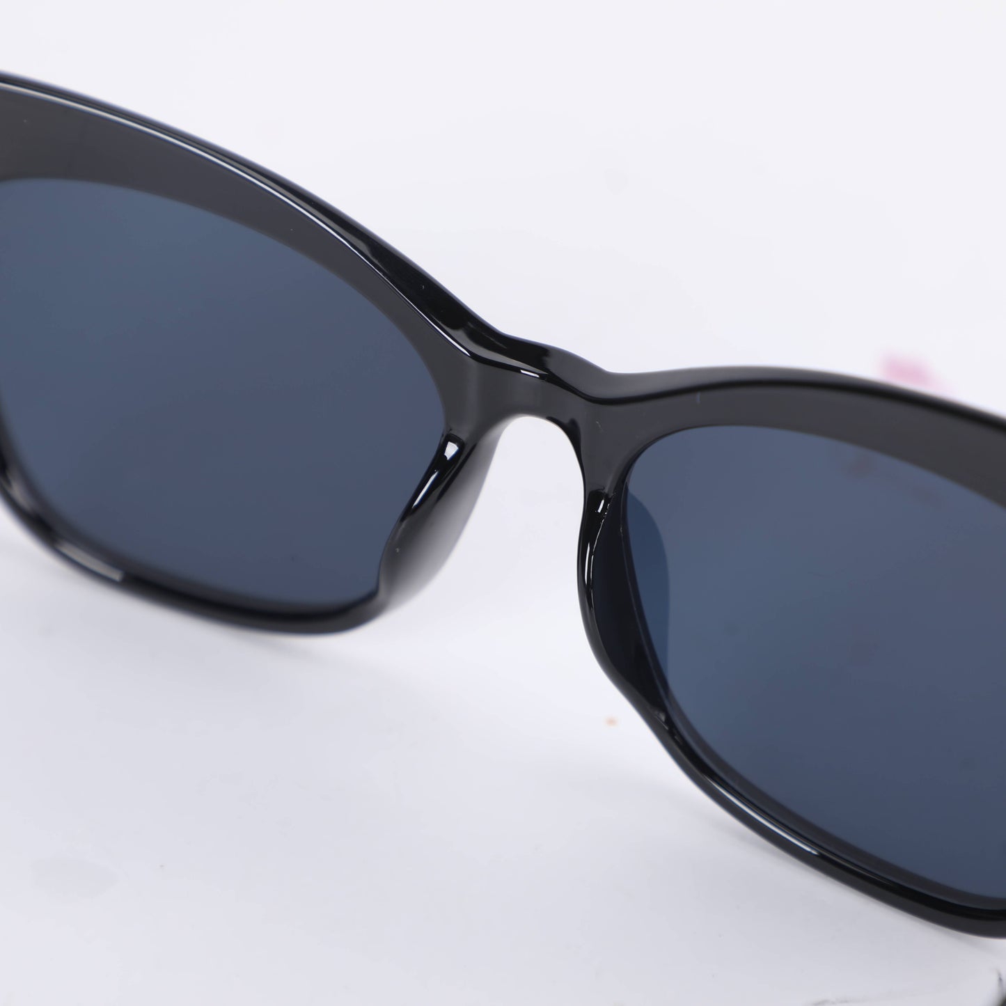 Butterfly-shaped Frame Women's Sunglasses - Black