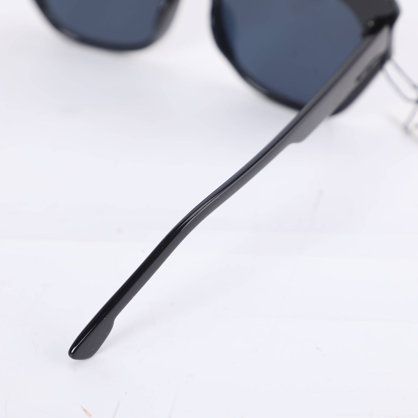 Butterfly-shaped Frame Women's Sunglasses - Black