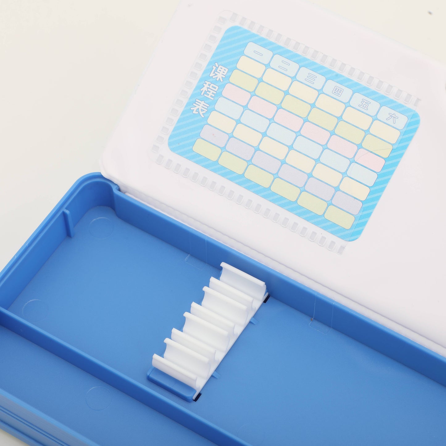 Aliens Plastic Pencil Box with Double Hole Sharpener