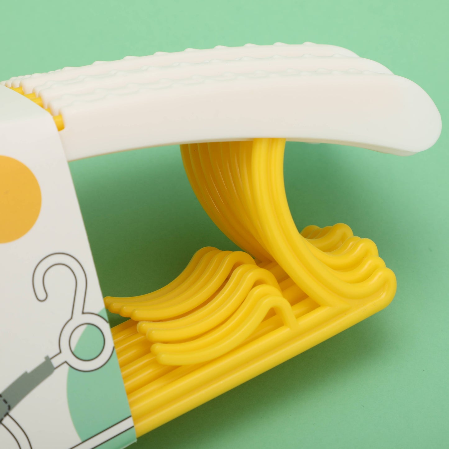Multifunctional Children's Stretchable Clothes Hanger - Yellow