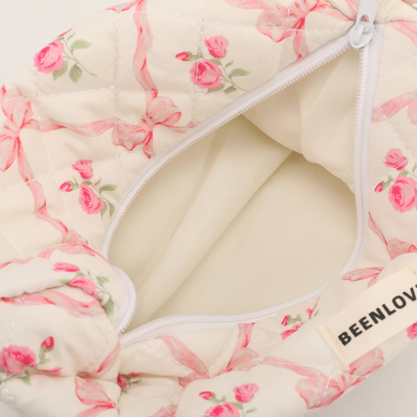 Love of Butterfly Handheld Cosmetic Bag