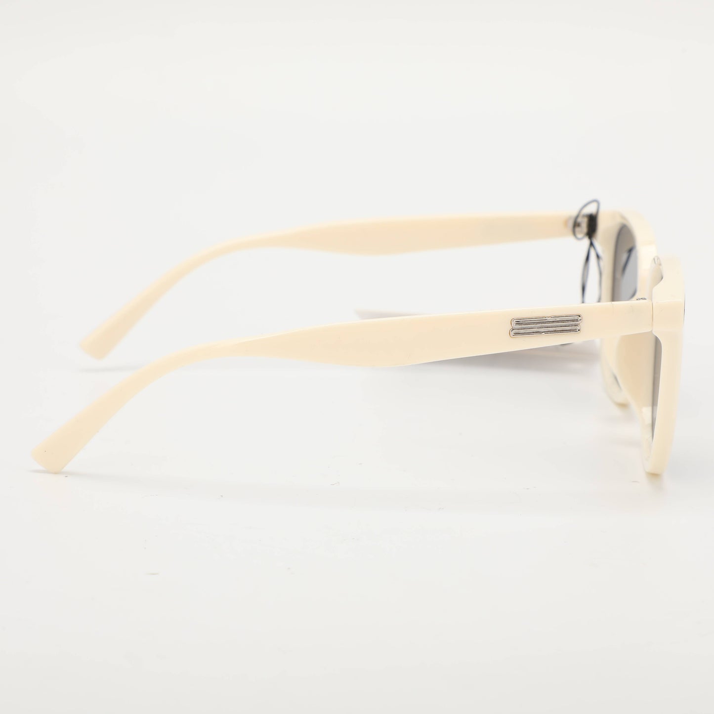 Simple Elegant Womens Sunglasses - White