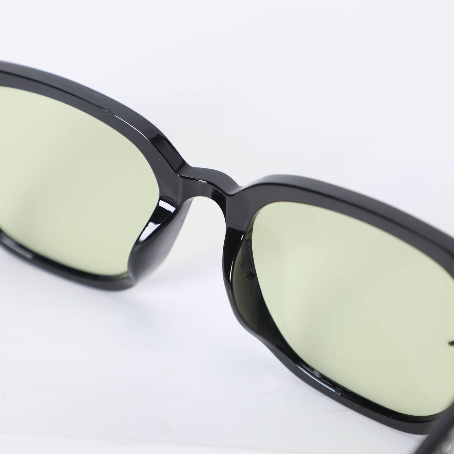 Stylish Cat Eye Men's Sunglasses