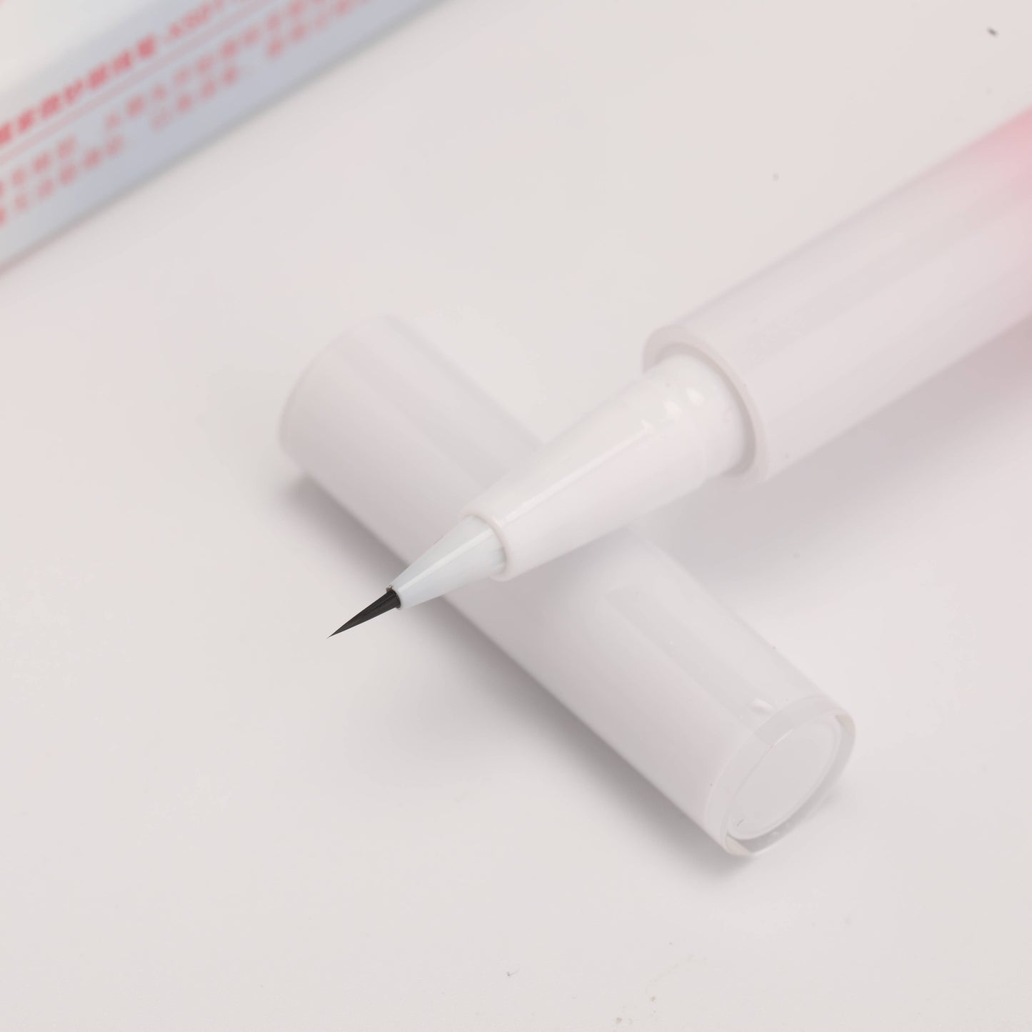 Daydream Breaker Fine Eyeliner - XS1 - Black