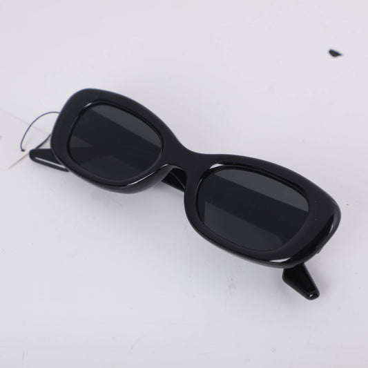 Vintage Women's Sunglasses - Black
