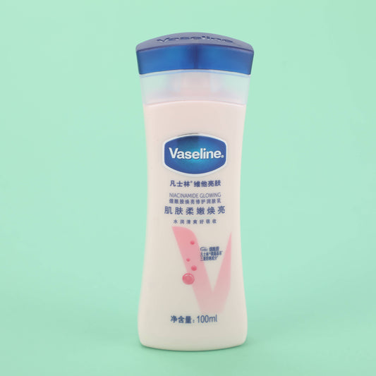 VASELINE Vitamin Brightening Nicotinamide Repairing Body Lotion - 100ml